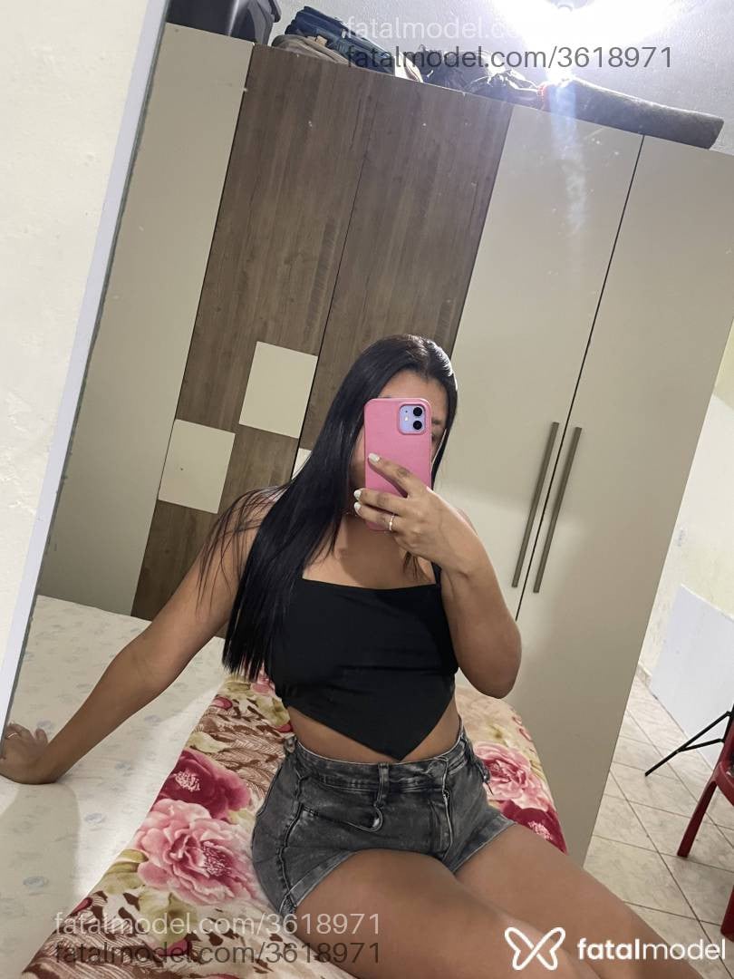 Acompanhante mulher morena (o) de olhos pretos - Sabrina Santos