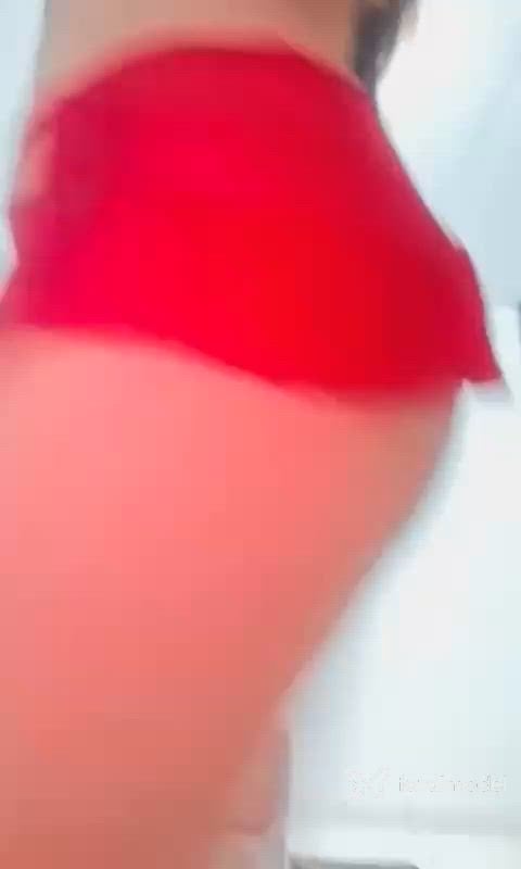 Acompanhante mulher morena (o) de olhos castanhos - Raisa