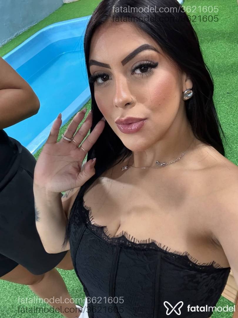 Acompanhante mulher morena (o) de olhos castanhos - Maria Clara