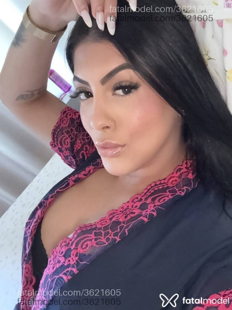 Acompanhante mulher morena (o) de olhos castanhos - Maria Julia