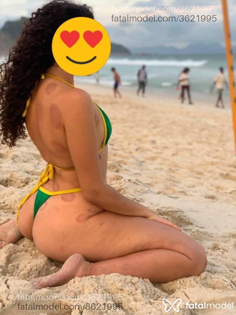 Acompanhante mulher morena (o) de olhos castanhos - Sophia