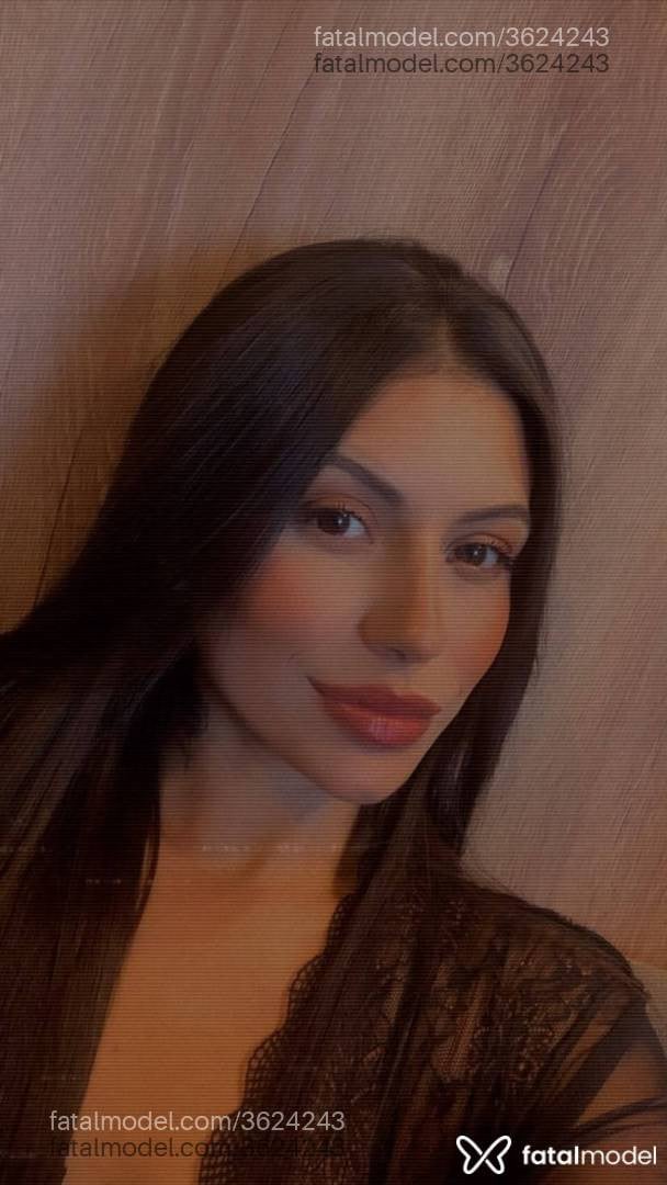 Acompanhante mulher com cabelo castanho de olhos castanhos - Nicole Garcia