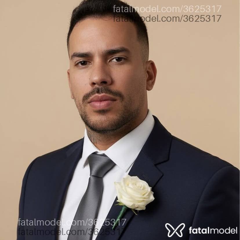 Acompanhante homem morena (o) de olhos castanhos - Tatuadosfdo