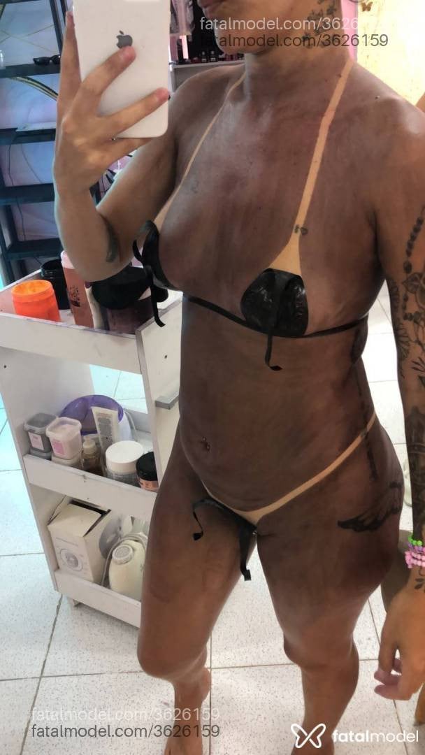Acompanhante mulher morena (o) de olhos pretos - Ludi Santos