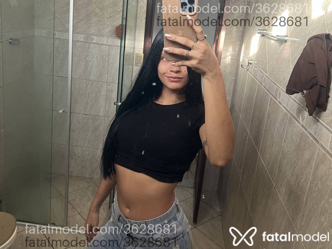 Acompanhante mulher morena (o) de olhos verdes - Sufistinhasp
