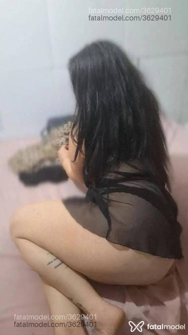 Acompanhante mulher morena (o) de olhos castanhos - Sara Velvet