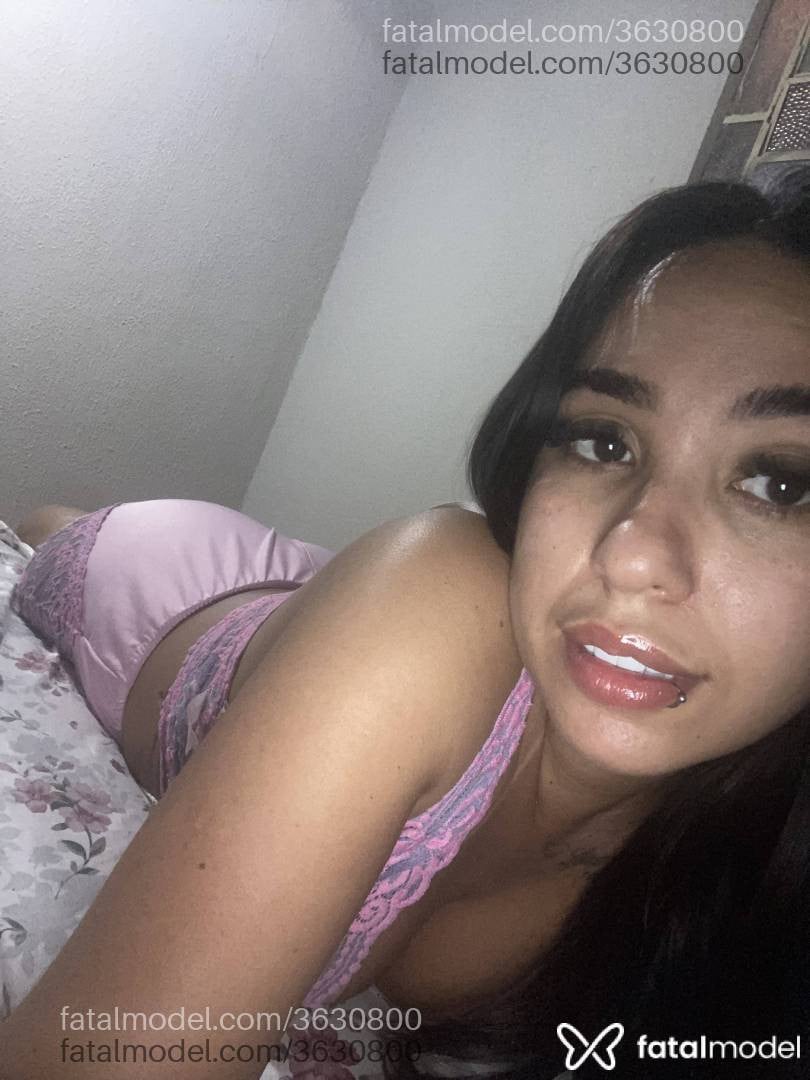 Acompanhante mulher morena (o) de olhos pretos - Geovanna