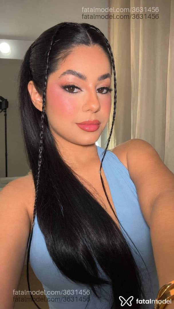 Acompanhante mulher morena (o) de olhos castanhos - Maria Luiza