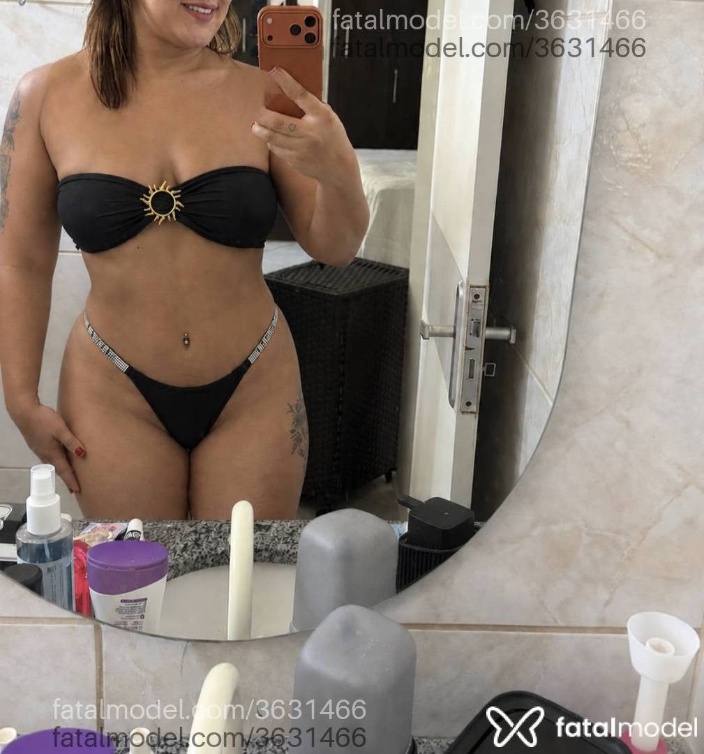 Acompanhante mulher morena (o) de olhos castanhos - Jully Campos