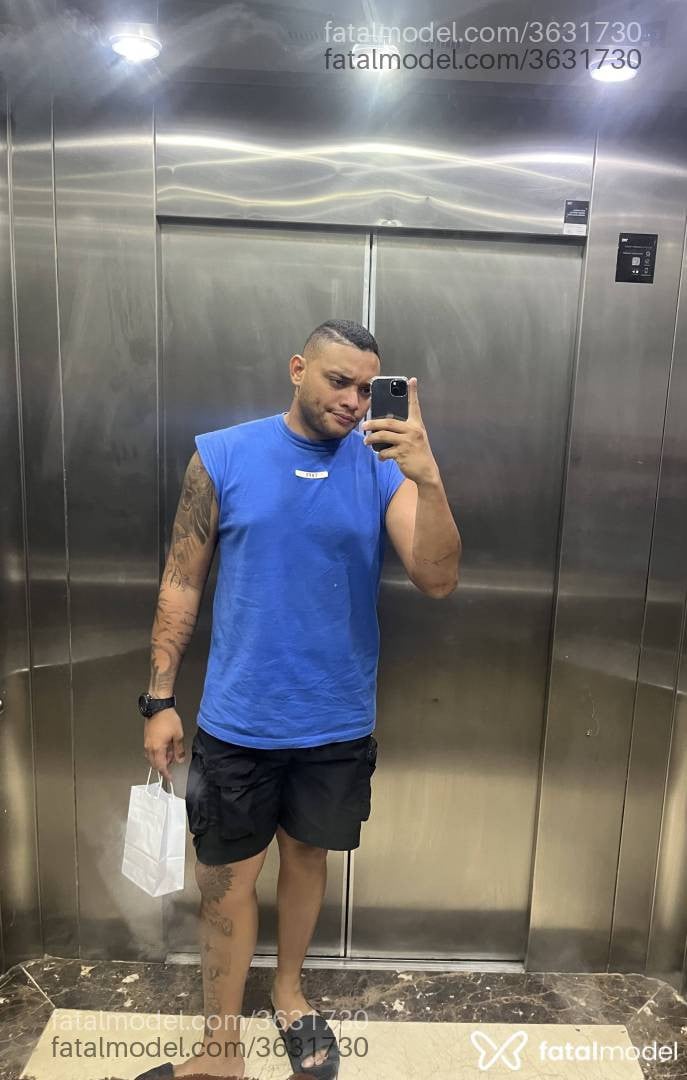 Acompanhante homem morena (o) de olhos pretos - Mathy