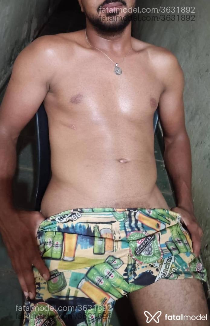 Acompanhante homem morena (o) de olhos castanhos - Alex Rocha