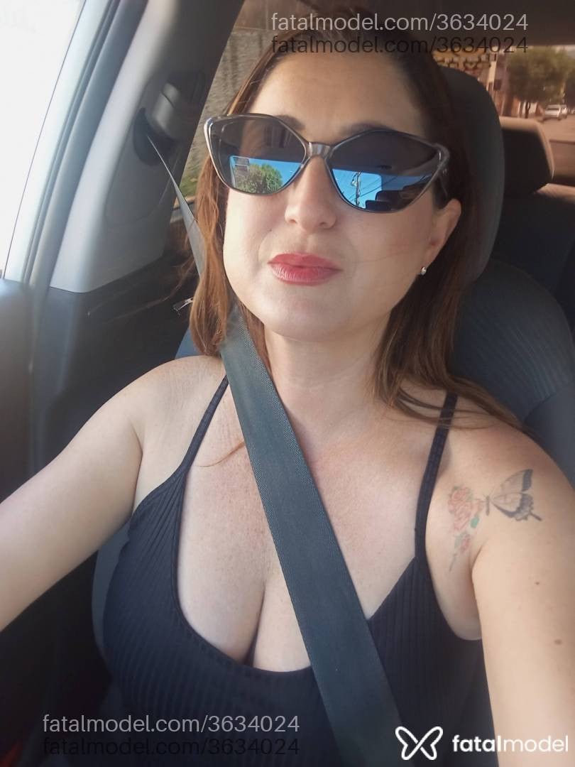 Acompanhante mulher ruiva (o) de olhos azuis - Alinefer
