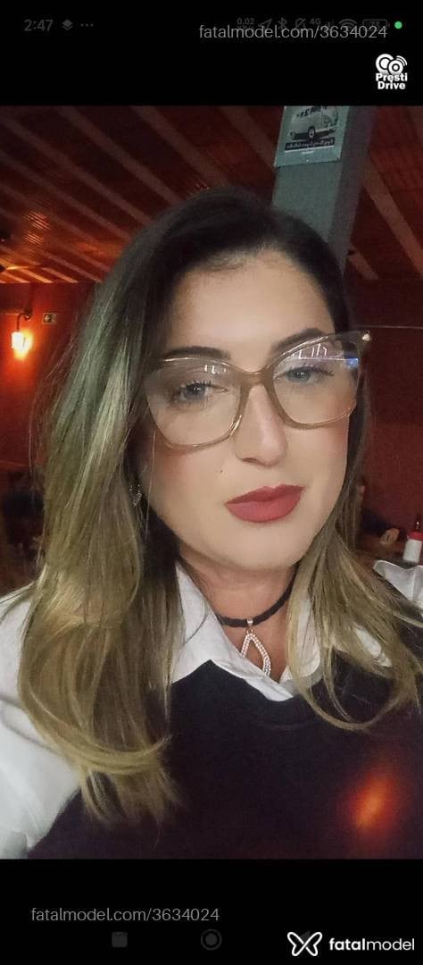 Acompanhante mulher ruiva (o) de olhos azuis - Alinefer