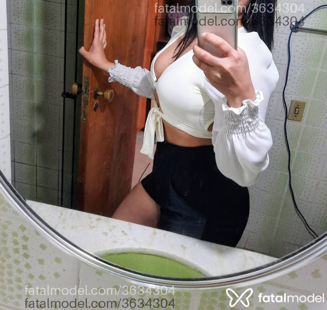 Acompanhante mulher morena (o) de olhos castanhos - Mariana