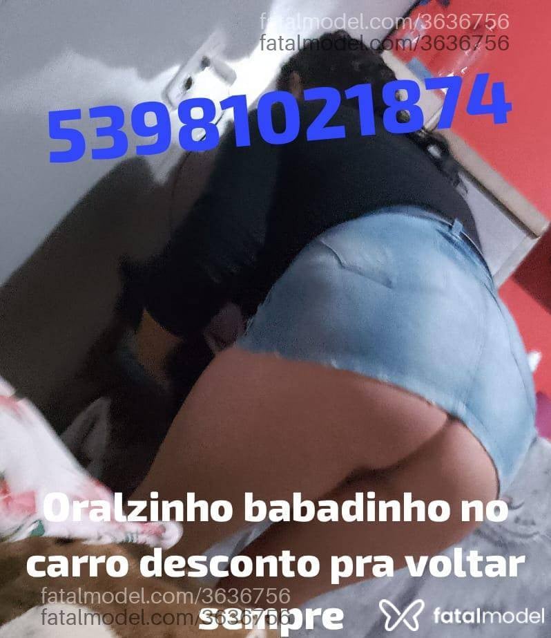 Acompanhante mulher morena (o) de olhos azuis - Bella