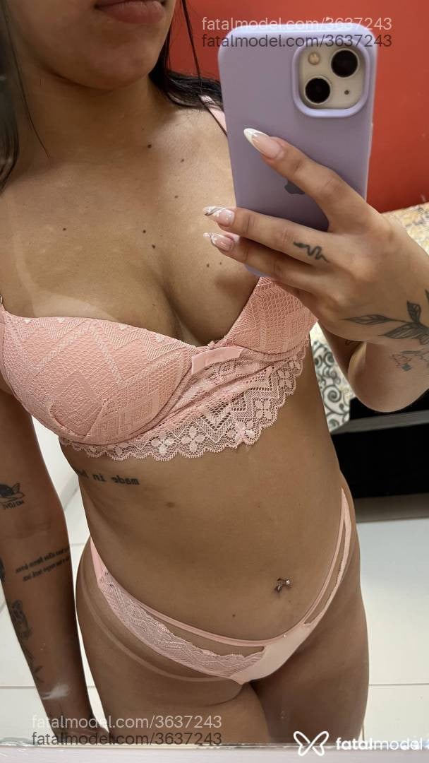 Acompanhante mulher morena (o) de olhos castanhos - Marcelly