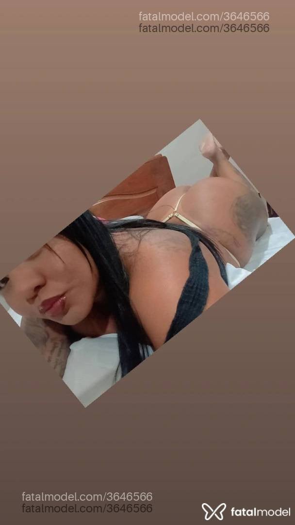 Acompanhante mulher morena (o) de olhos pretos - Letícia