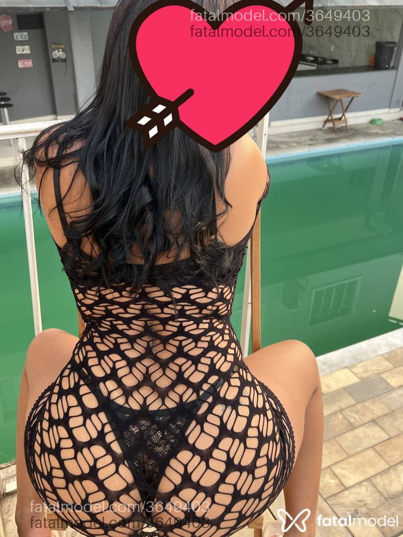 Acompanhante mulher morena (o) de olhos mel - Milena Mel