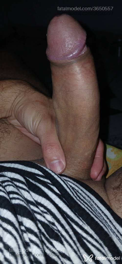 Acompanhante homem morena (o) de olhos pretos - Alejandro