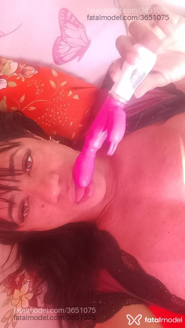 Acompanhante mulher com cabelo castanho de olhos mel - Jennifer