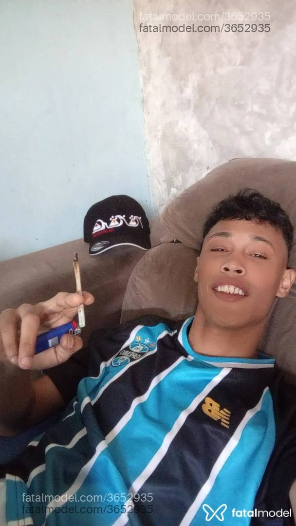 Acompanhante homem morena (o) de olhos pretos - Príncipemoreninho