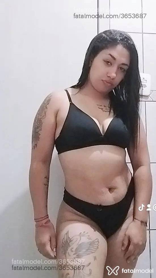 Acompanhante mulher morena (o) de olhos castanhos - Bruna Bittencourt