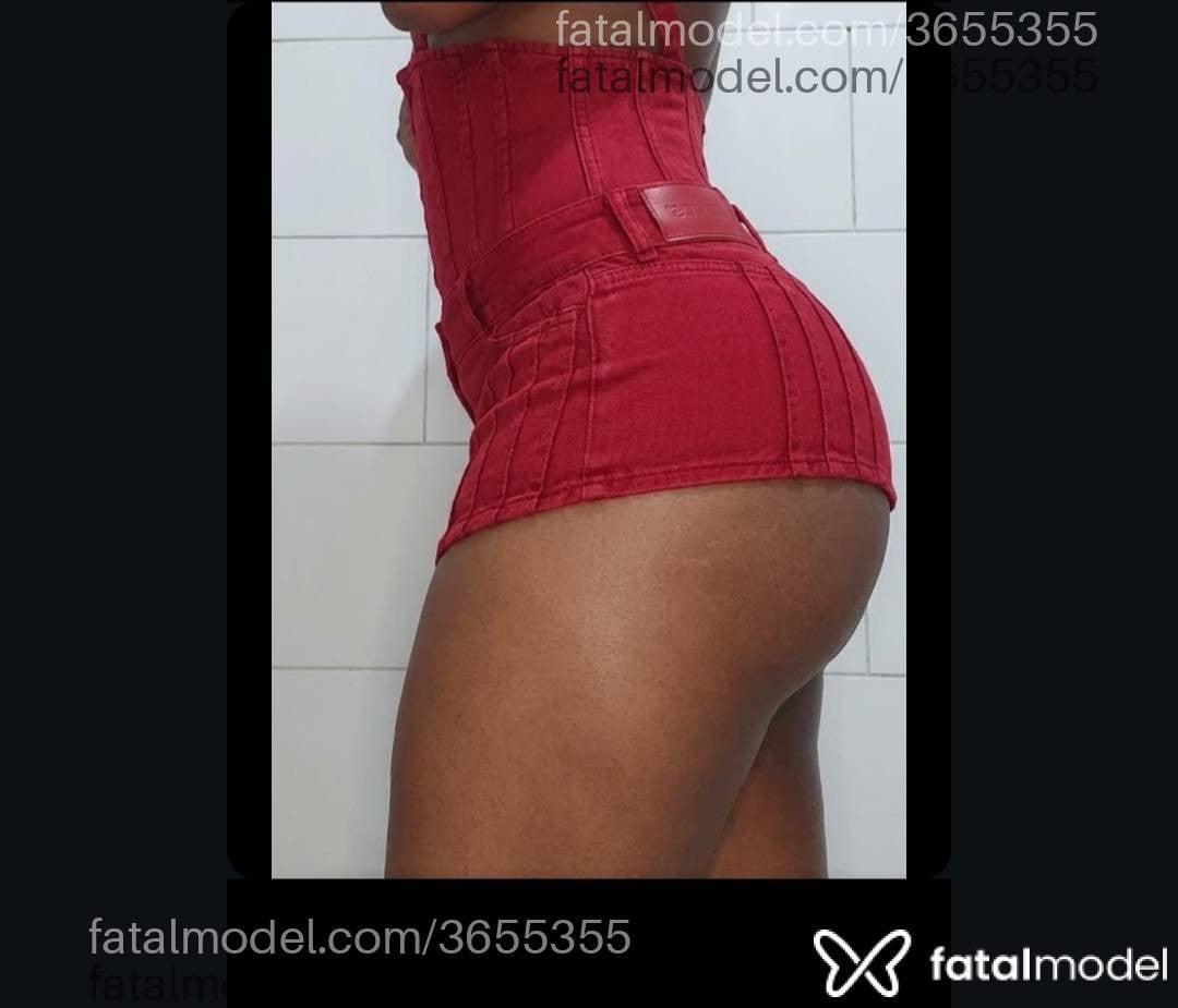 Acompanhante mulher morena (o) de olhos pretos - Perola