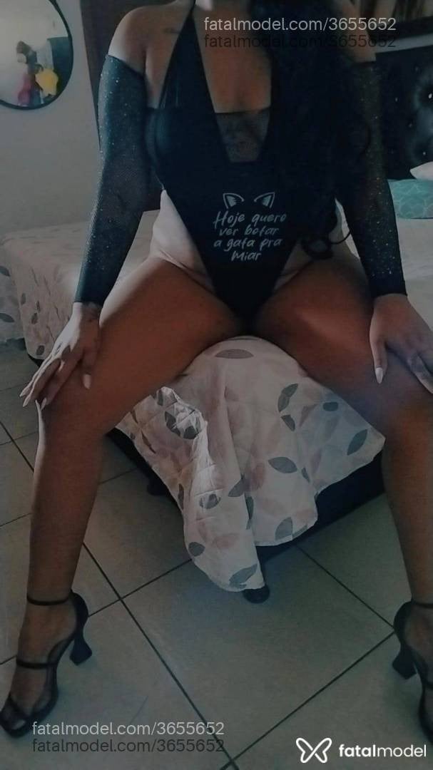 Acompanhante mulher morena (o) de olhos mel - Pâmela Barros