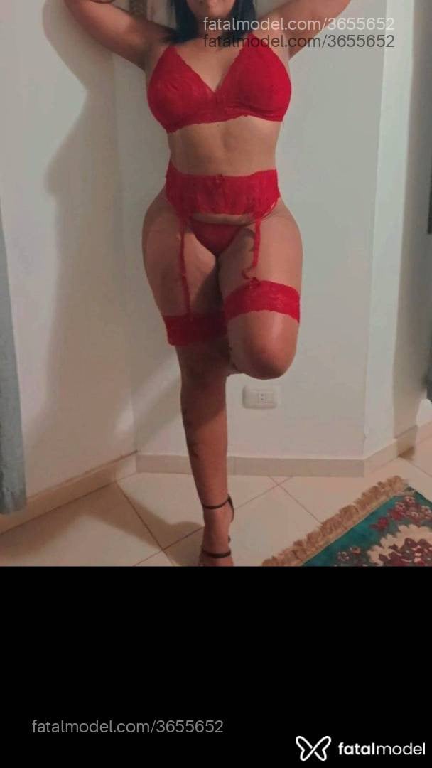 Acompanhante mulher morena (o) de olhos mel - Pâmela Barros