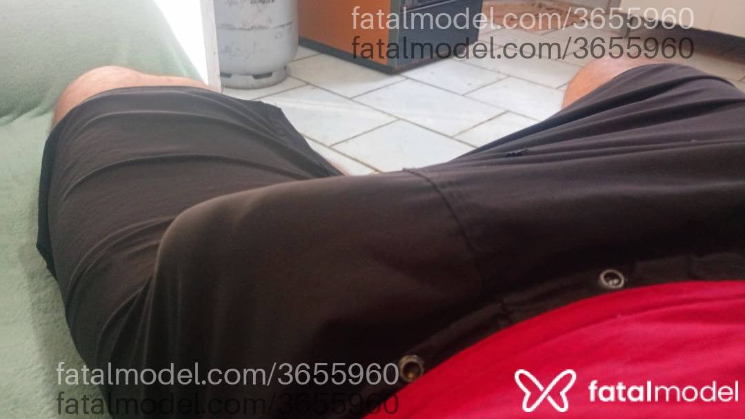 Acompanhante homem morena (o) de olhos castanhos - Henriquedotado