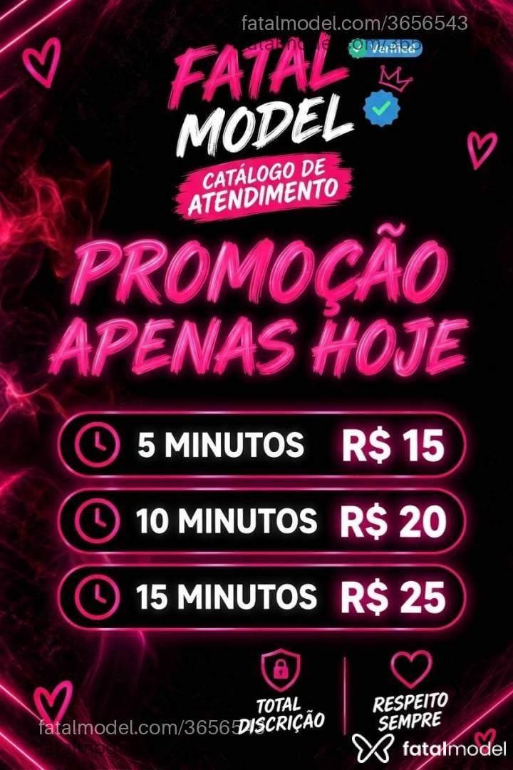Acompanhante homem com cabelo grisalho de olhos castanhos - Babysensual