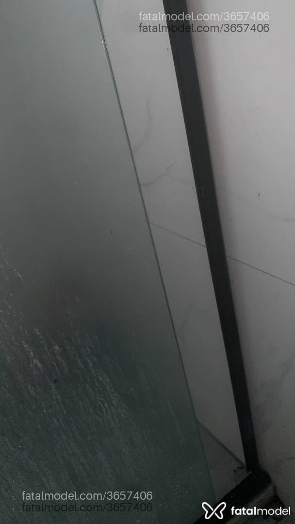 Acompanhante mulher trans com cabelo castanho de olhos pretos - Mirela Araujo