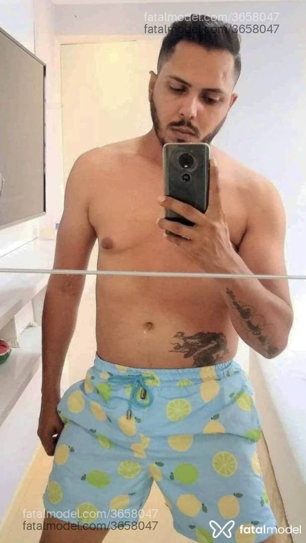 Acompanhante homem morena (o) de olhos mel - Caio Vilar