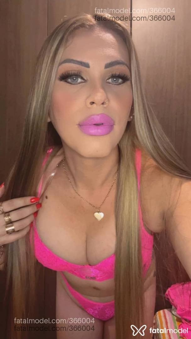 Acompanhante travesti loira (o) de olhos azuis em Marau - MALUGAUCHA