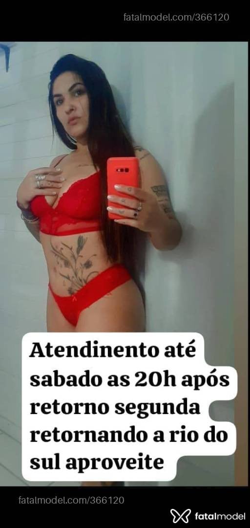 Acompanhante mulher morena (o) de olhos castanhos - Syl reis Acompanhante mulher morena (o) de olhos castanhos - Syl reis
