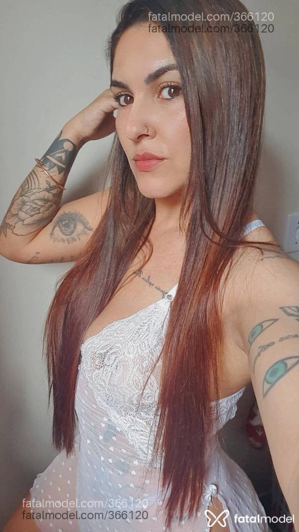 Acompanhante mulher morena (o) de olhos castanhos - Syl reis