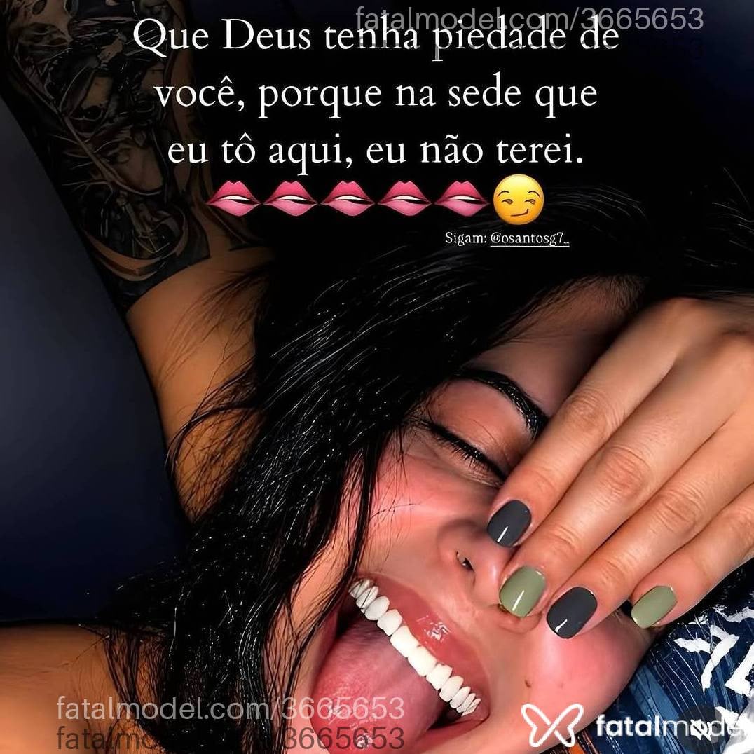 Acompanhante homem morena (o) de olhos castanhos - Conner Black