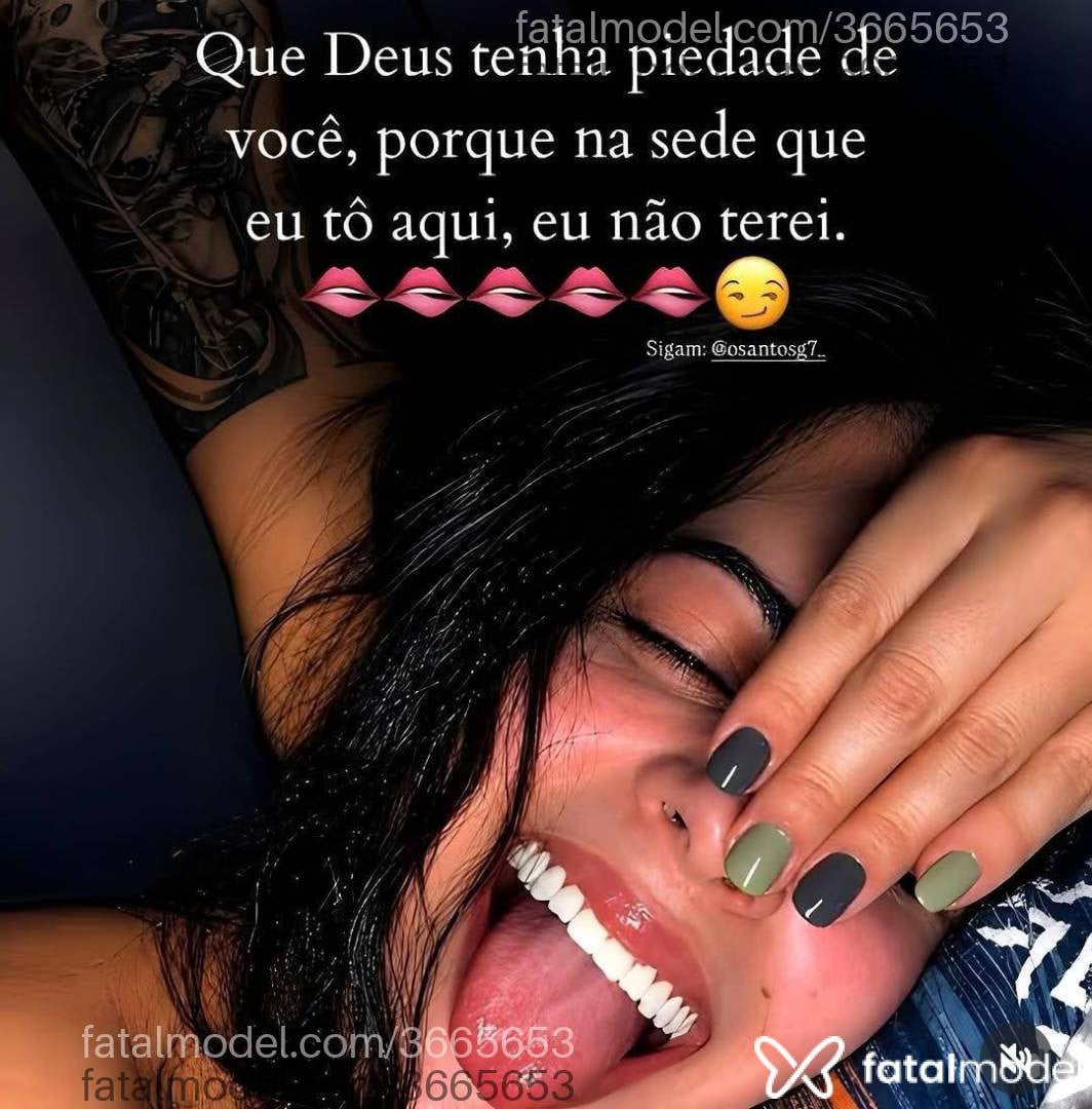 Acompanhante homem morena (o) de olhos castanhos - Conner Black