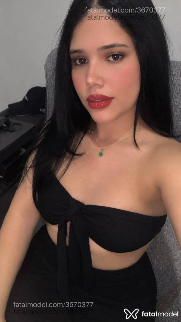 Acompanhante mulher morena (o) de olhos mel - Bruninha