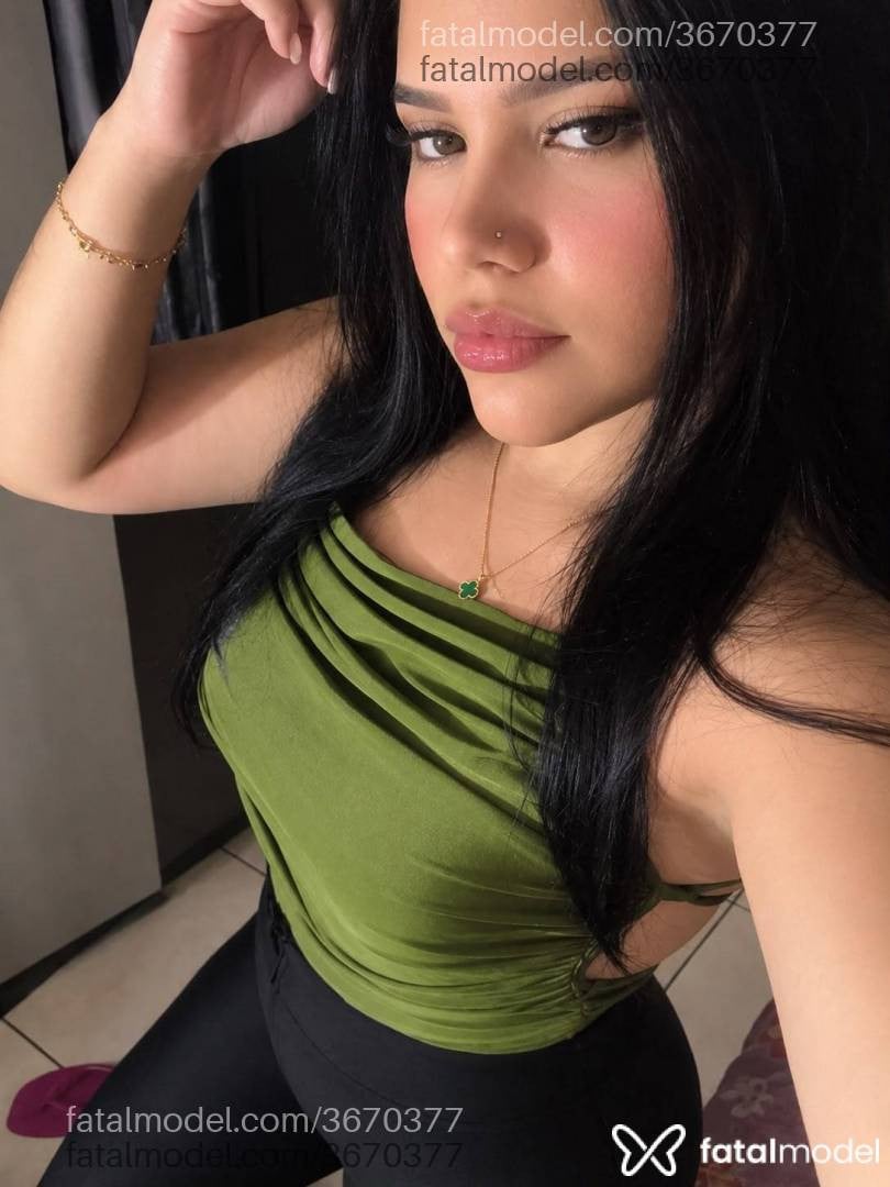 Acompanhante mulher morena (o) de olhos mel - Bruninha