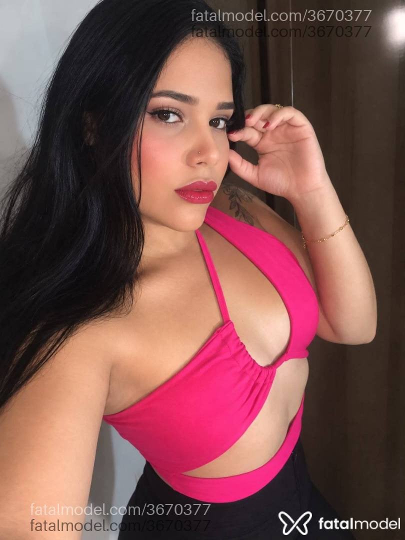Acompanhante mulher morena (o) de olhos mel - Bruninha