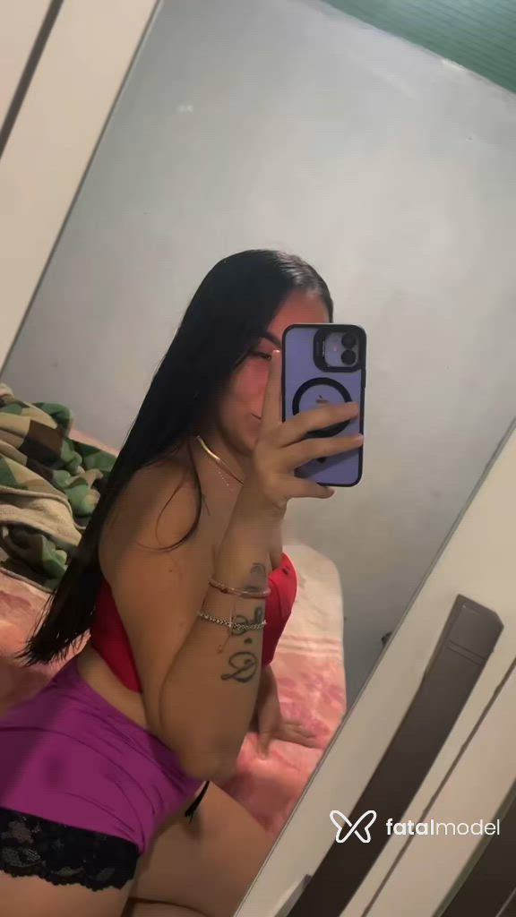 Acompanhante mulher morena (o) de olhos mel - Larissa
