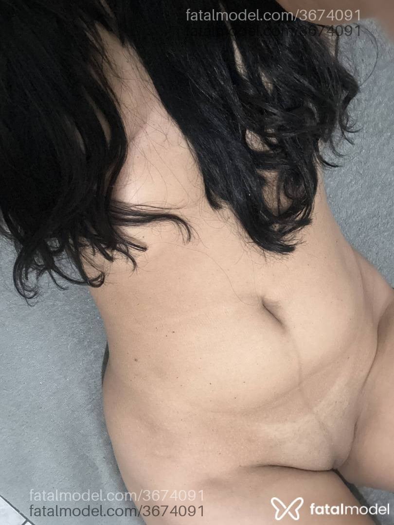 Acompanhante mulher morena (o) de olhos pretos - Iara meury