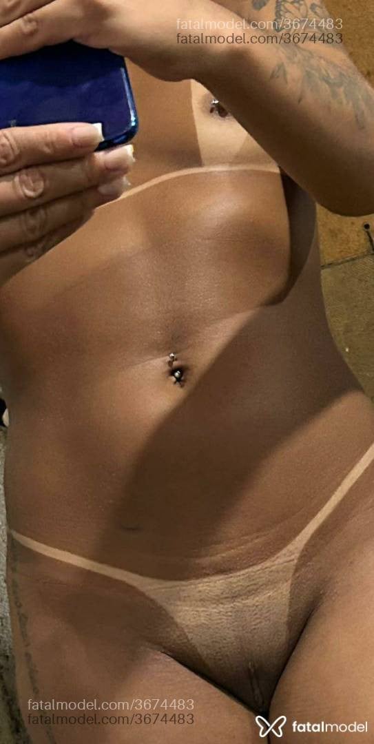 Acompanhante mulher morena (o) de olhos mel - Mayara