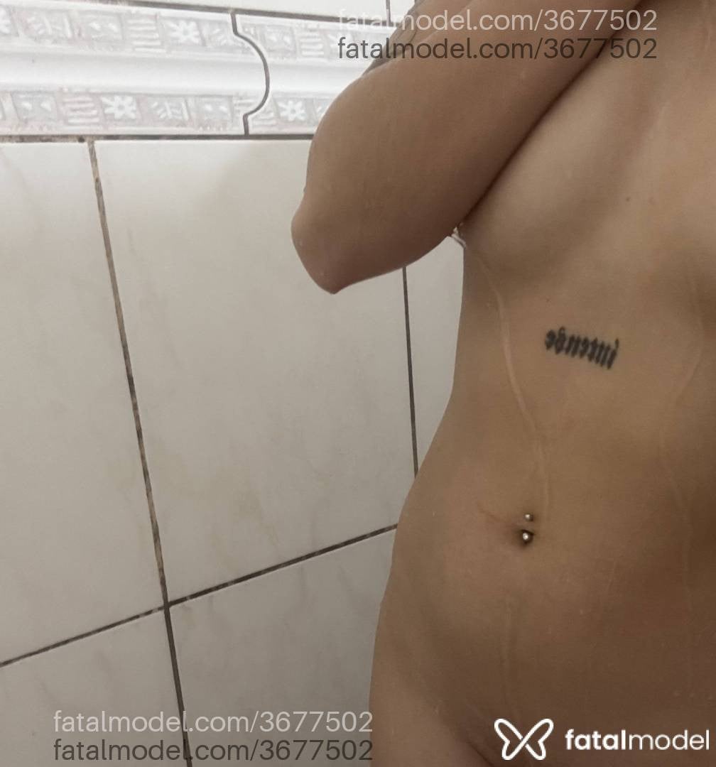 Acompanhante mulher loira (o) de olhos verdes - Hanna Vasconcelos