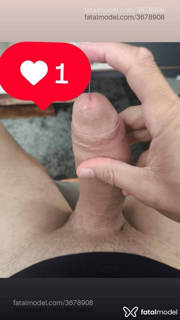 Acompanhante homem com cabelo castanho de olhos castanhos - Thiago Ferreira