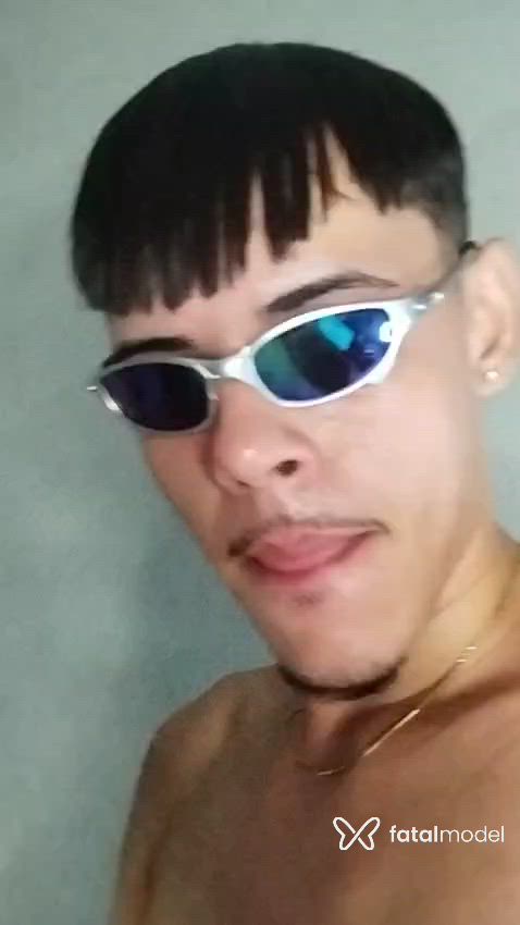 Acompanhante homem morena (o) de olhos pretos - Psv Aguento