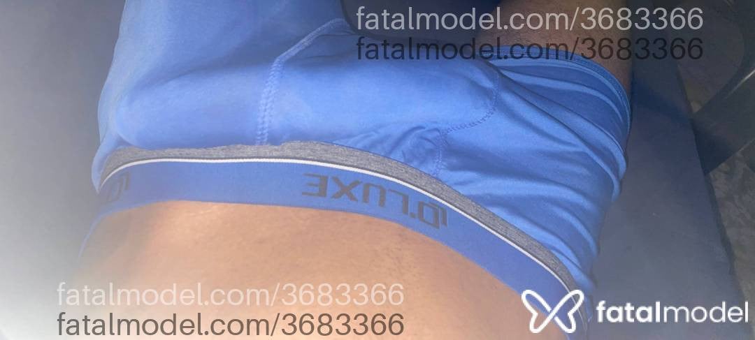 Acompanhante homem morena (o) de olhos castanhos - Martinez