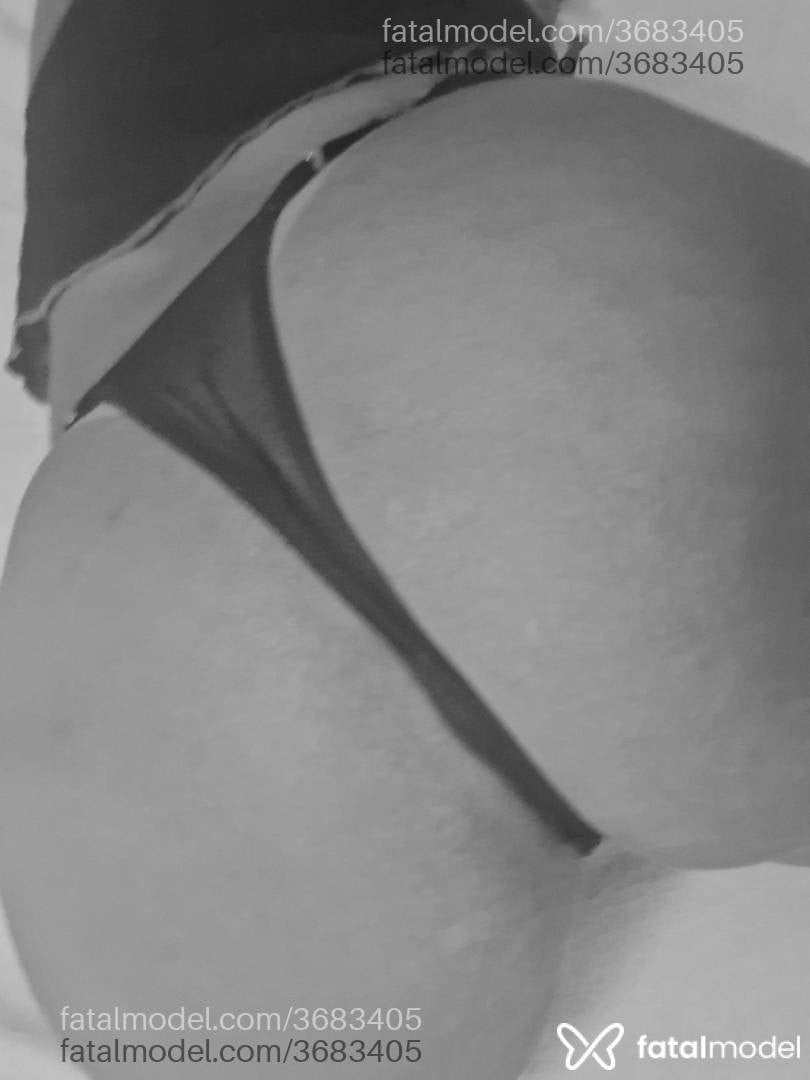 Acompanhante mulher com cabelo castanho de olhos pretos - Morena