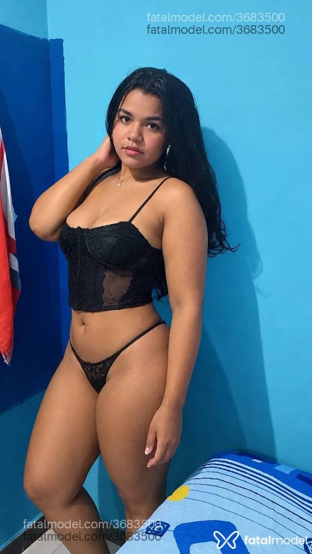Acompanhante mulher morena (o) de olhos castanhos - Agatha